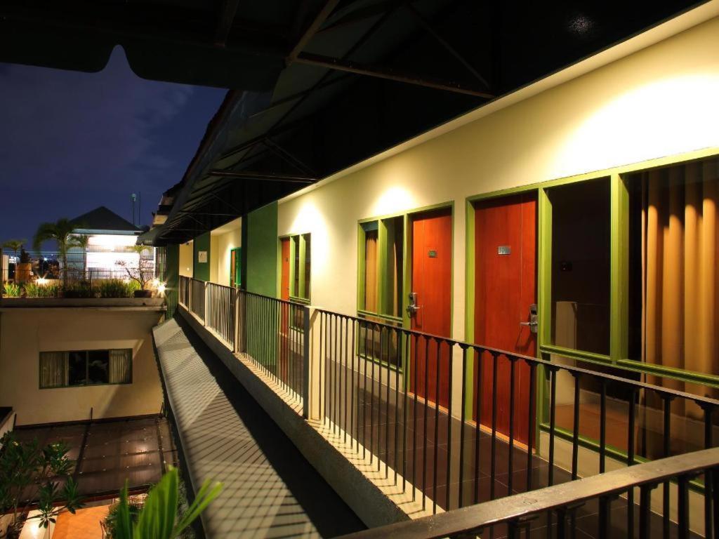 קוטה לומבוק Spazzio Bali Hotel מראה חיצוני תמונה