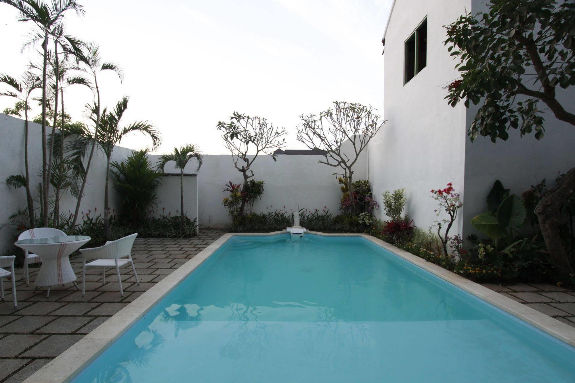 קוטה לומבוק Spazzio Bali Hotel מראה חיצוני תמונה
